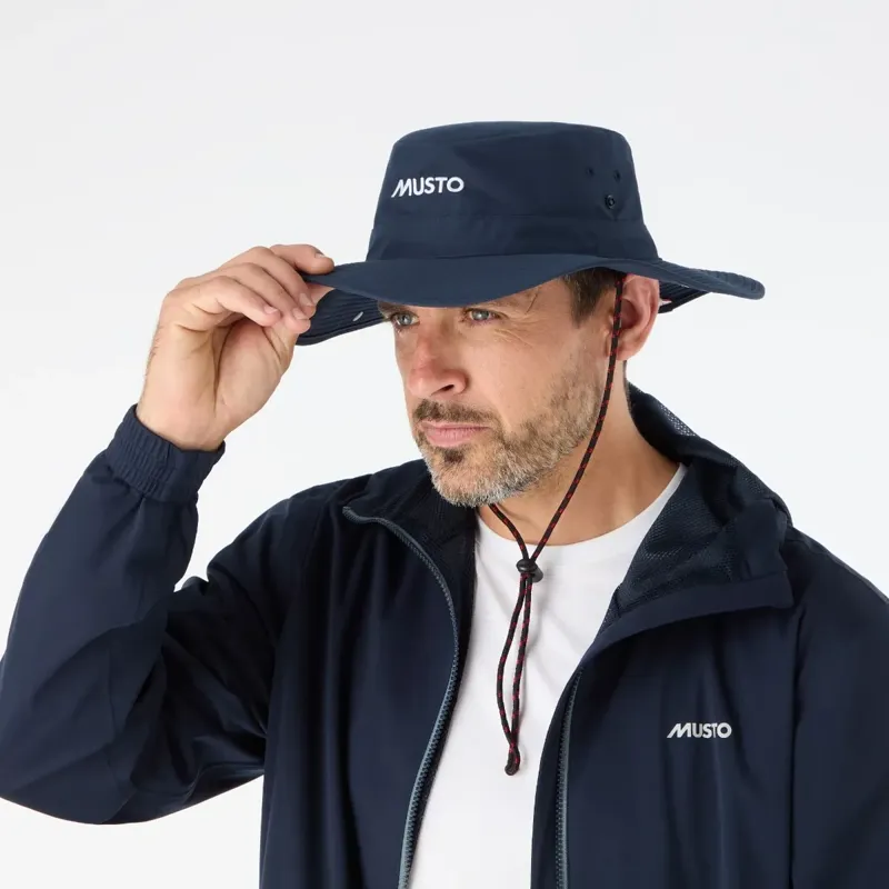 Musto Fast Drying Brimmed Hat in Navy-4
