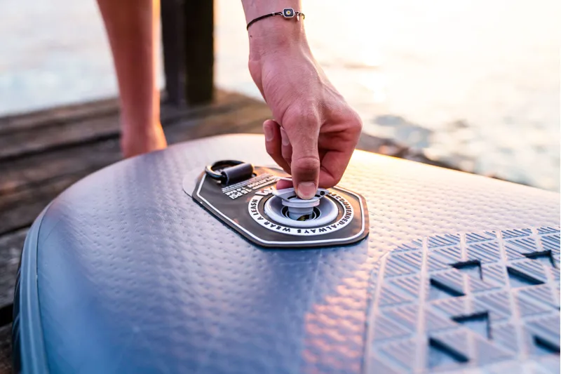 Aqua Marina Glow All Around SUP with Ambient Light System 10'4 in Glow-10