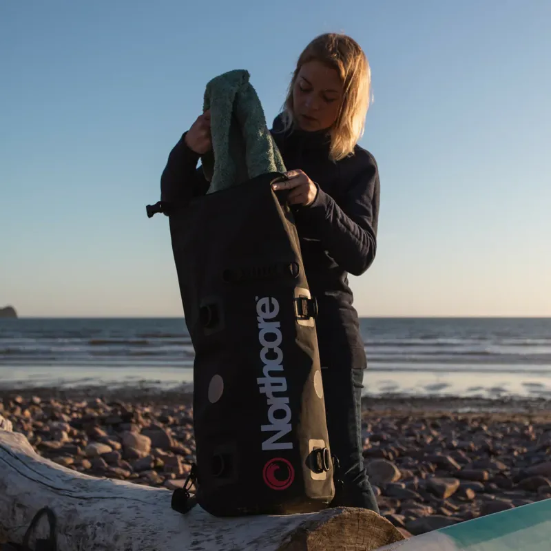 Northcore Dry Bag 40L in Black-4